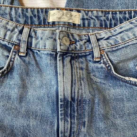 Free People Dakota Jean NWOT - Picture 2 of 3